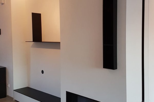 Faber Smart gashaard hoekruit rechts houtblokkendecoratie ommanteling in wit met zwarte accenten